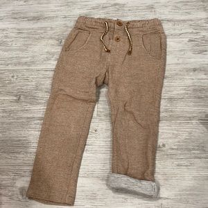 Zara. 2-3 size. Tan.